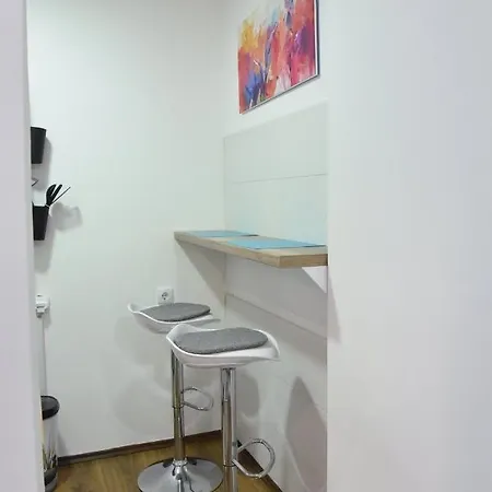Central Apartment Apartment *